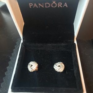 PANDORA - luminous love knot earrings